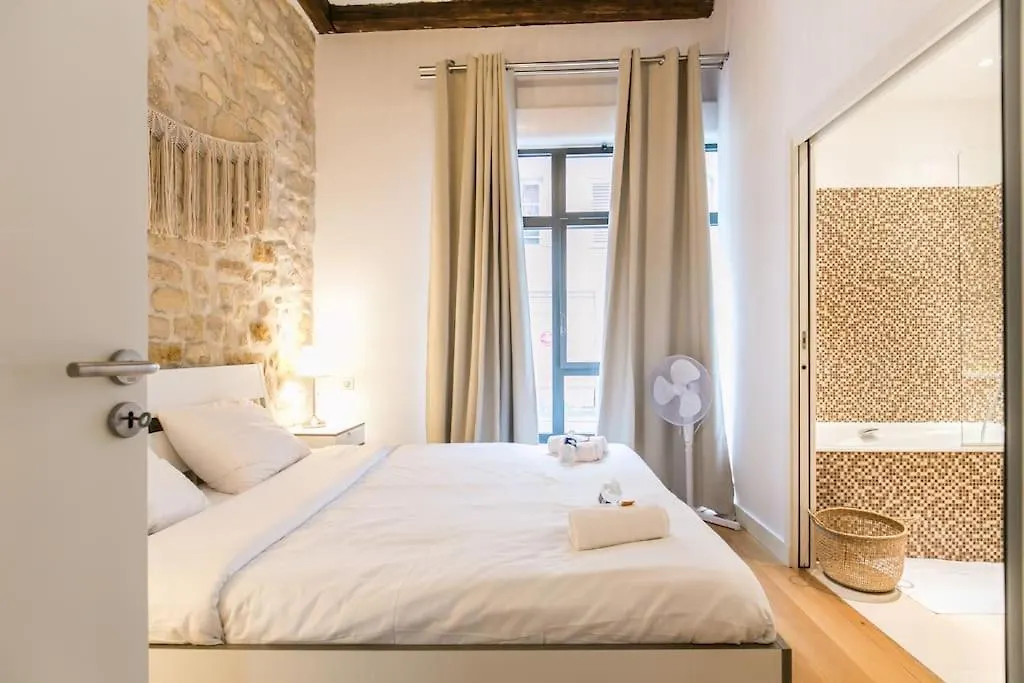 Coeur De Voltaire - Loft Cosy Parisien Apartment