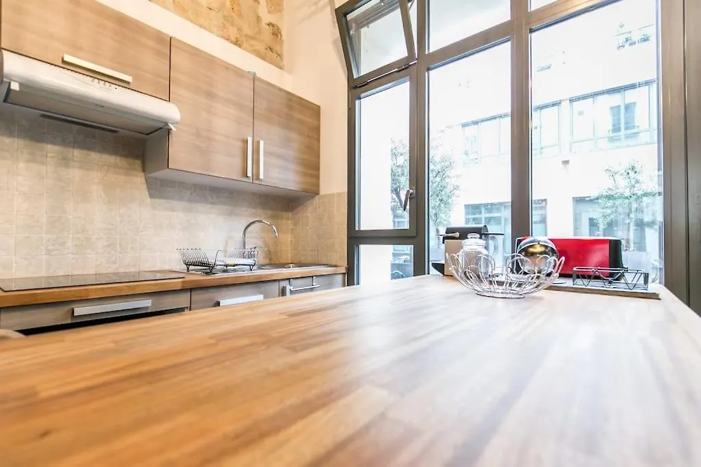 Coeur De Voltaire - Loft Cosy Parisien Apartment France