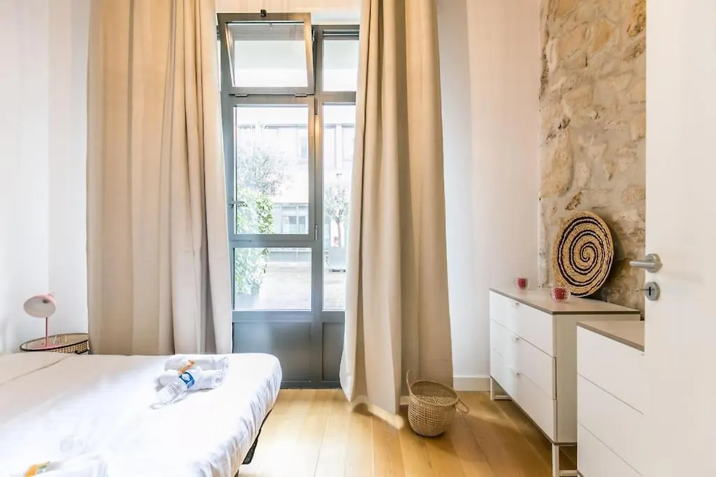 Coeur De Voltaire - Loft Cosy Parisien Apartment 0*, Paris